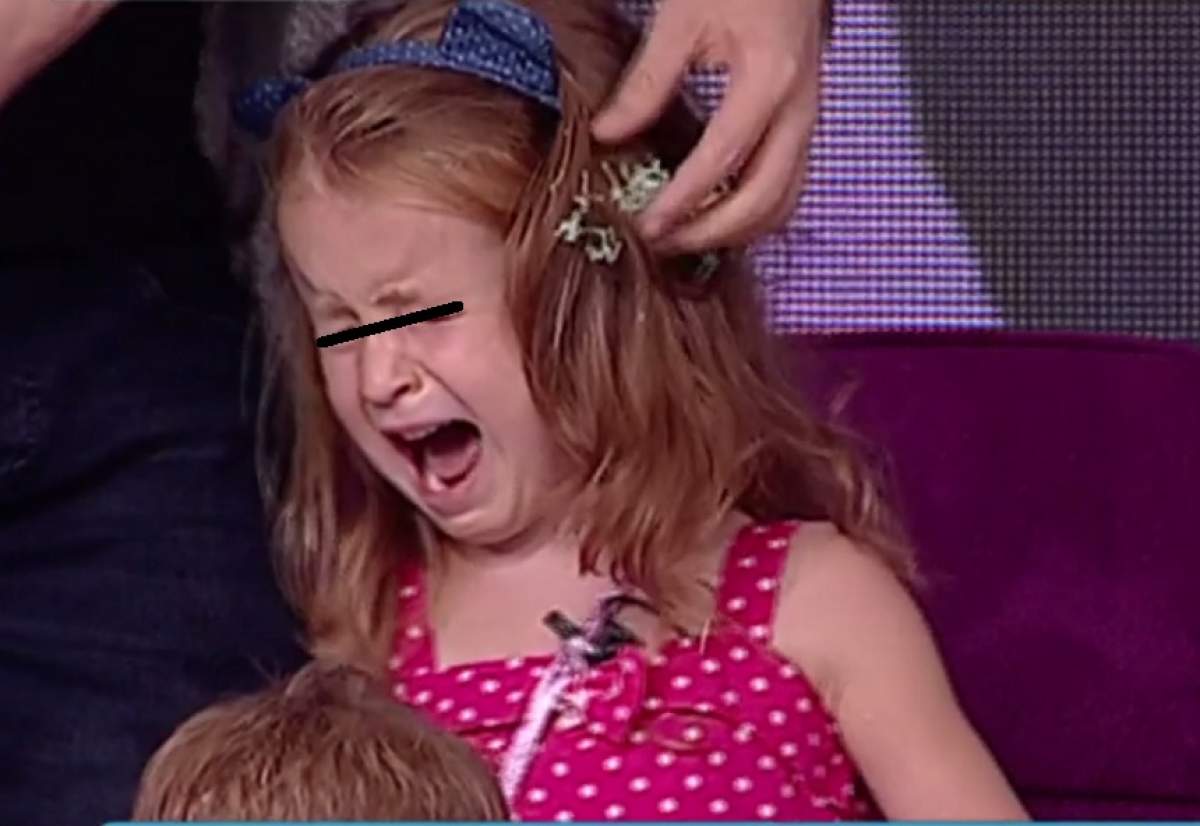 VIDEO / Fetiţa unui artist celebru a început să plângă în direct! Ce s-a întâmplat în emisiune