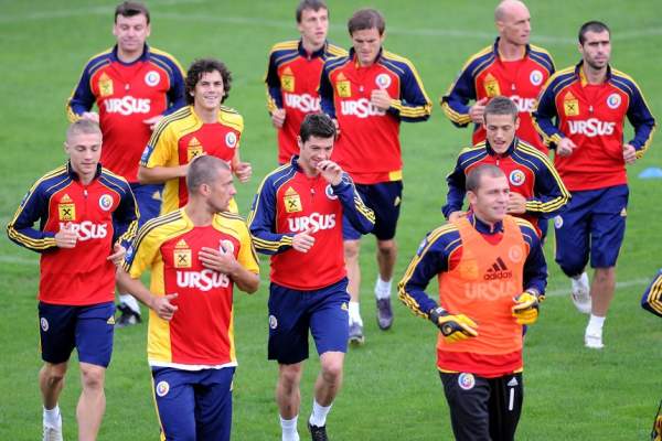Domnişoarelor, aveţi grijă! Fotbalistul care se caracterizează cu “Nu mă vânează femeile, eu le vânez pe ele” a fost convocat la Naţională!