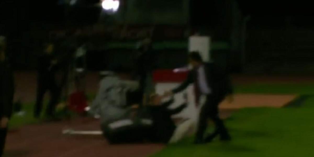 VIDEO / Incidente violente la meciul viitoarei adversare a FCSB!  Un antrenor a fost bătut pe marginea terenului!