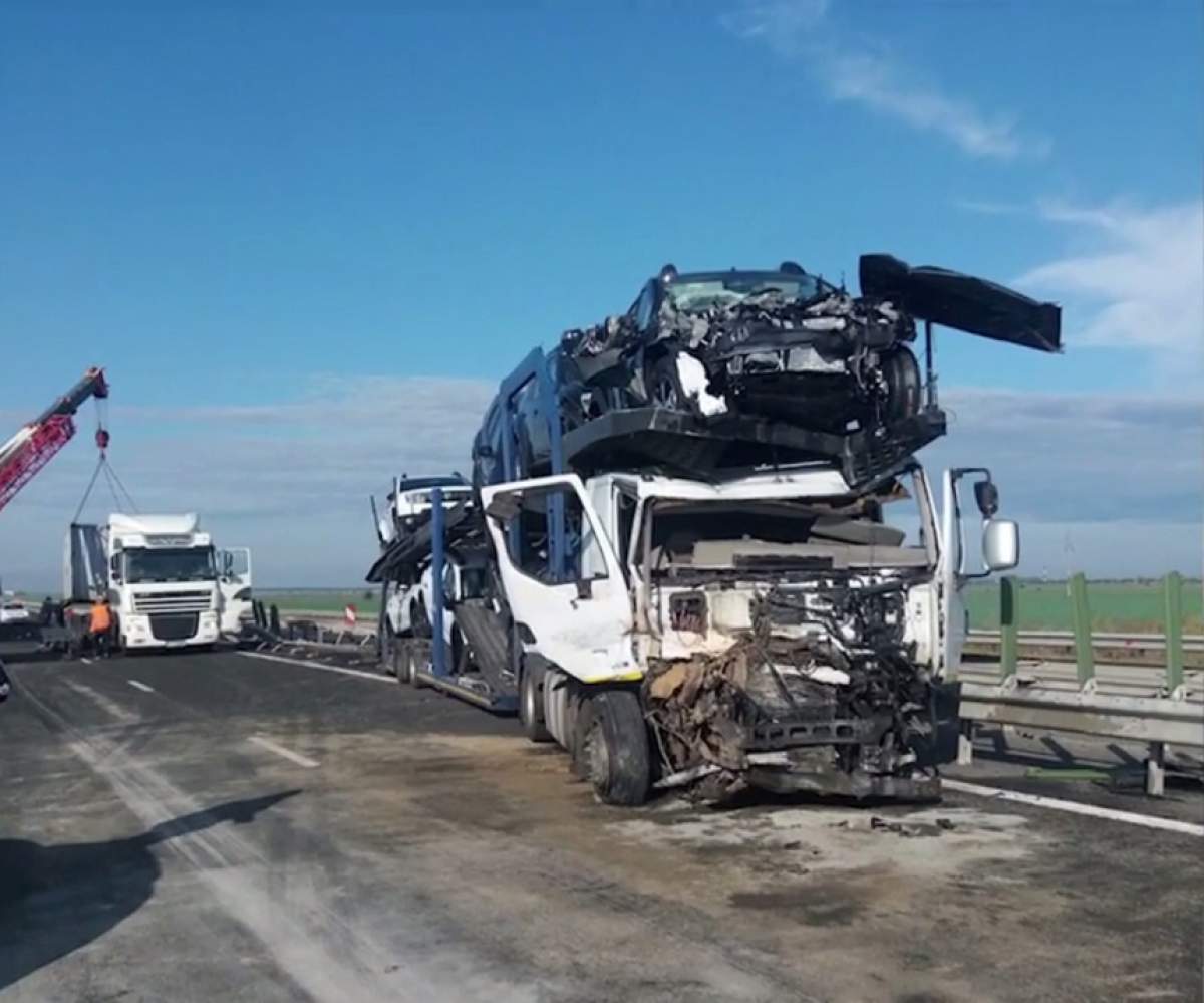 Accident între TIRURI pe A2! Circulaţia spre mare este oprită