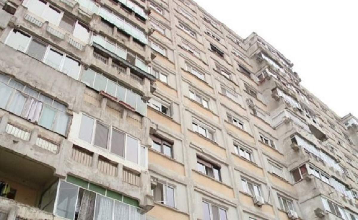 Șocant! O femeie din Iași s-a aruncat de la etaj. Ce scria pe biletul de adio