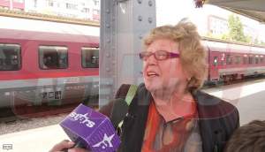FOTO / Soacra Gabrielei Cristea a ajuns la Bucureşti! Mama lui Tavi Clonda, în lacrimi la gară: "Abia aştept să-mi văd nepoţica"