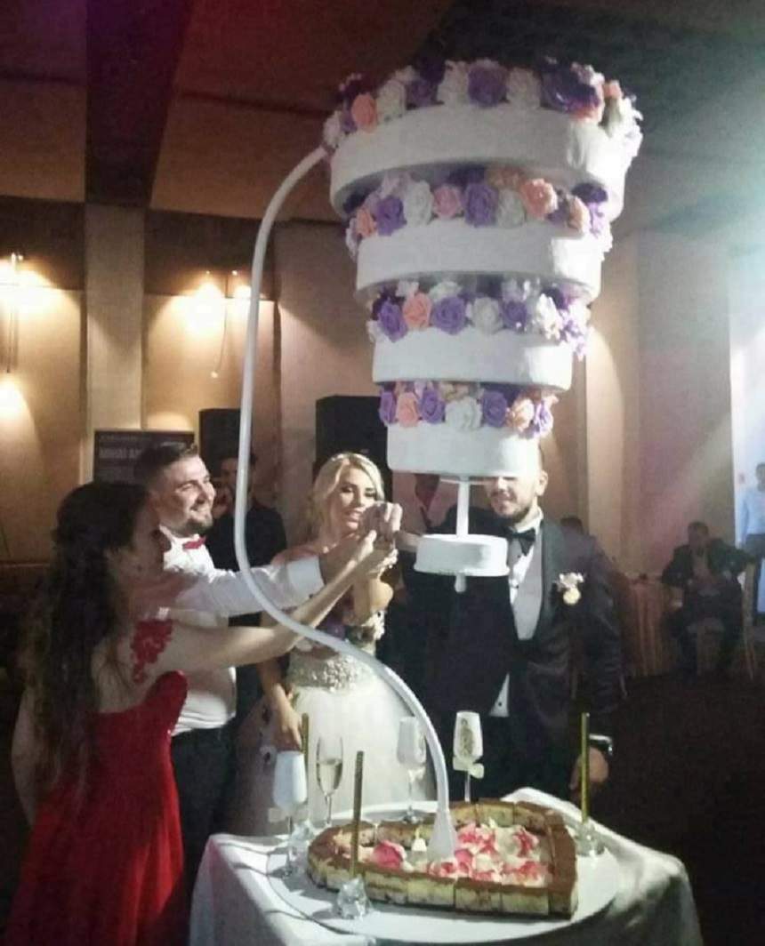 FOTO / Aşa ceva rar vezi! Cum a arătat tortul de nuntă al lui Elly şi Cristian, foşti concurenţi la MPFM