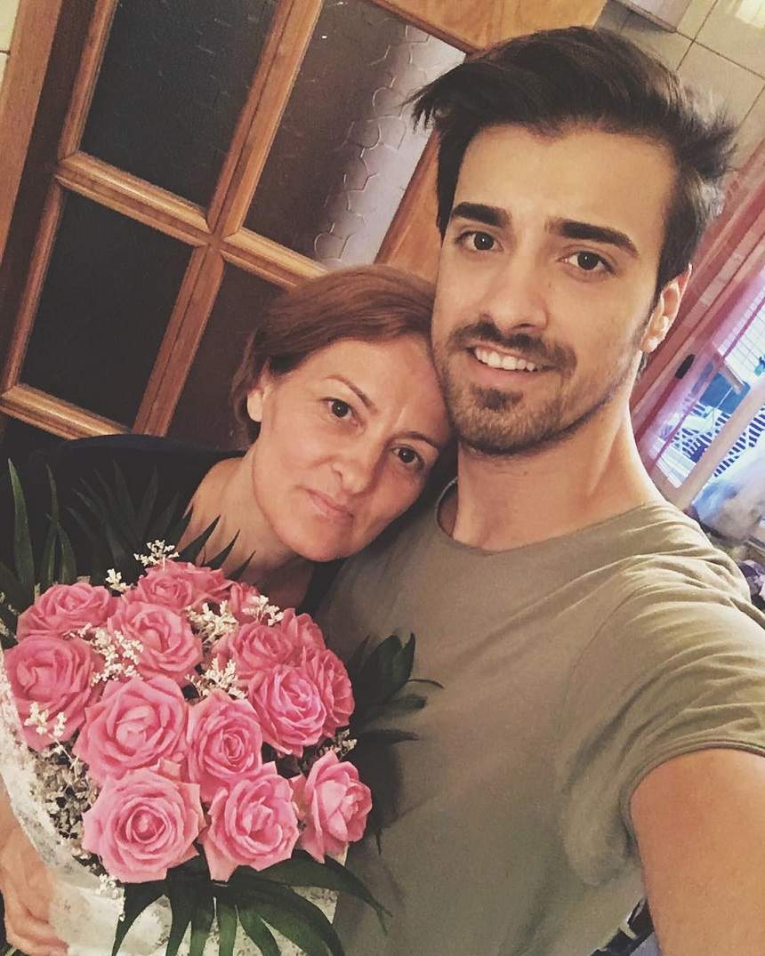 FOTO / Liviu Teodorescu şi-a prezentat mama! Urare emoţionantă de ziua femeii care i-a dat viaţă: "Eşti cea mai frumoasă"