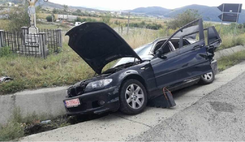 FOTO / Accident şocant pe DN17! Doi tineri sunt în stare gravă