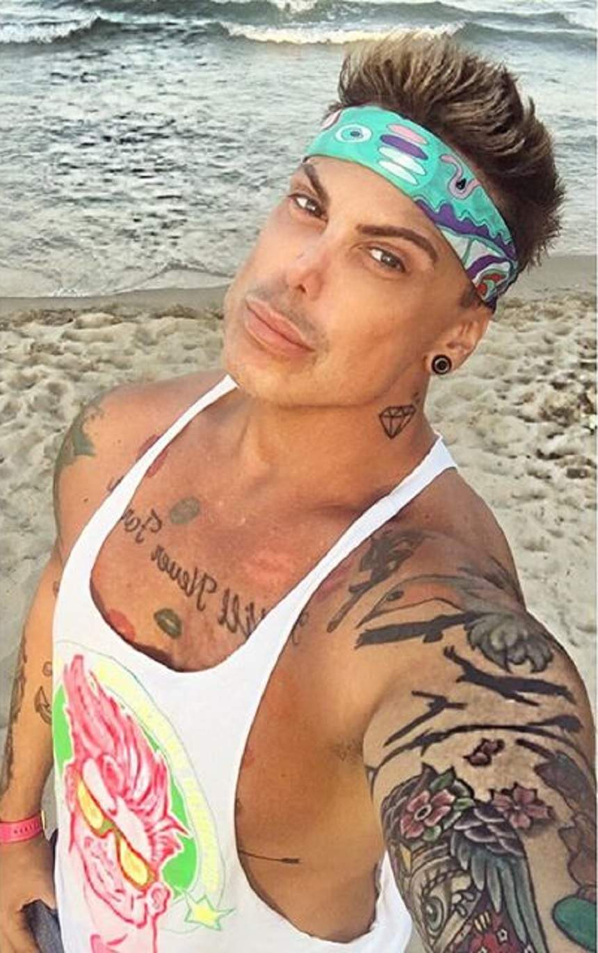 FOTO / Şi-a micşorat nasul, dar s-a ridicat "stindardul"!  Drama bărbatului din "plastic" care are erecţie permanentă