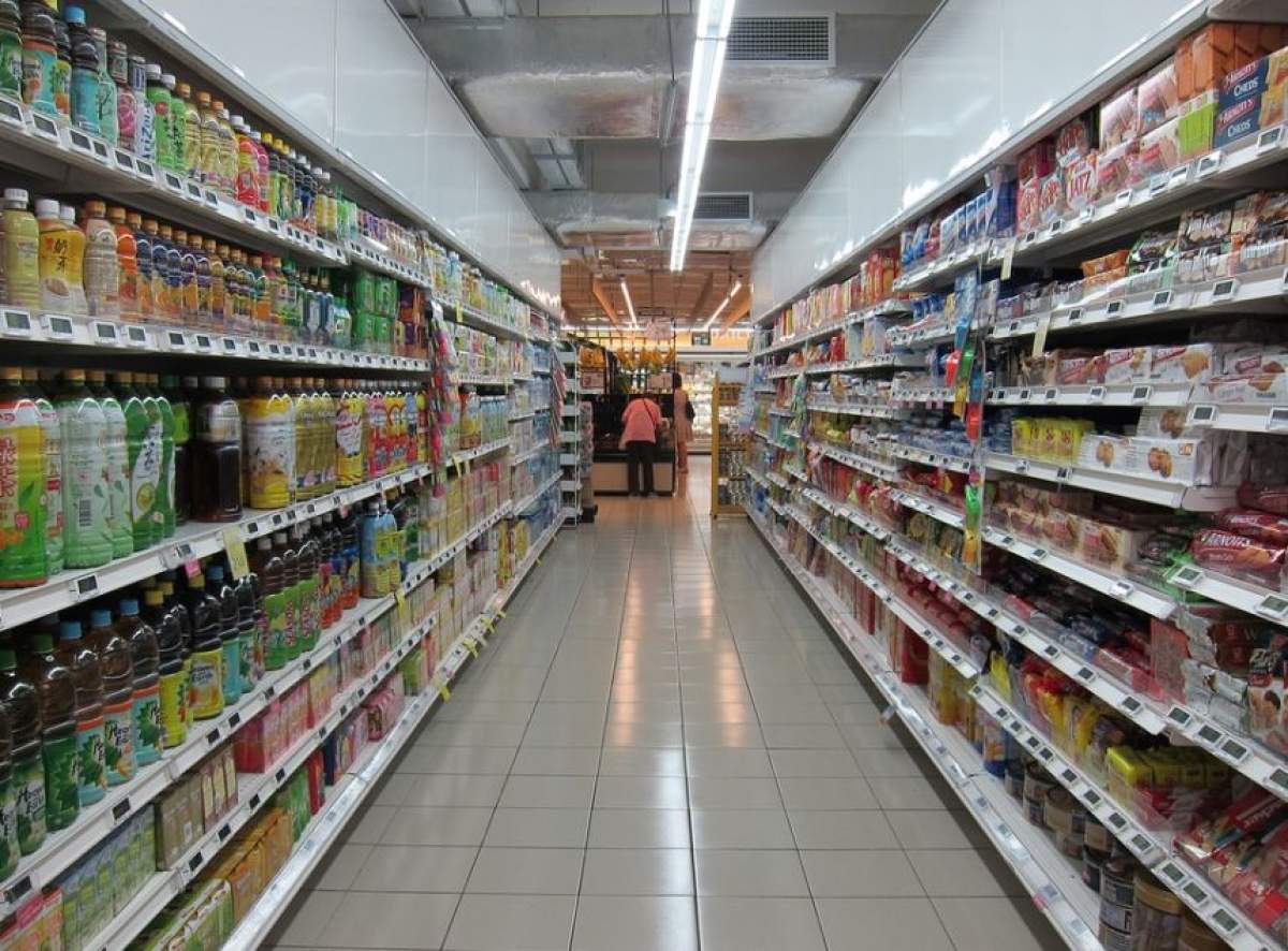 După ce un bărbat a murit într-un hypermarket din Craiova la sfârşitul anului trecut, tragedia s-a repetat.  O altă persoană şi-a pierdut viaţa în magazin