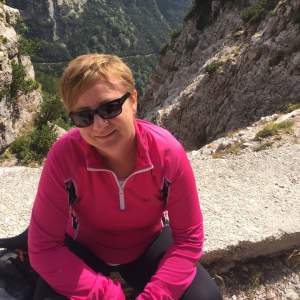 O moldoveancă a murit în Italia, după ce a căzut de pe un munte. Un martor i-a auzit strigătul disperat