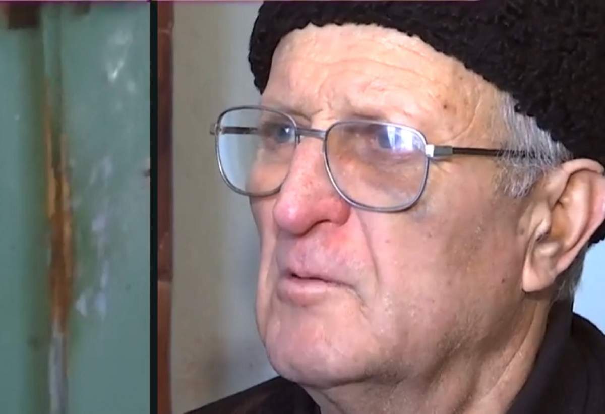 VIDEO / Doarme cu furca lângă pat! Bătrân de 74 de ani, torturat de două matahale