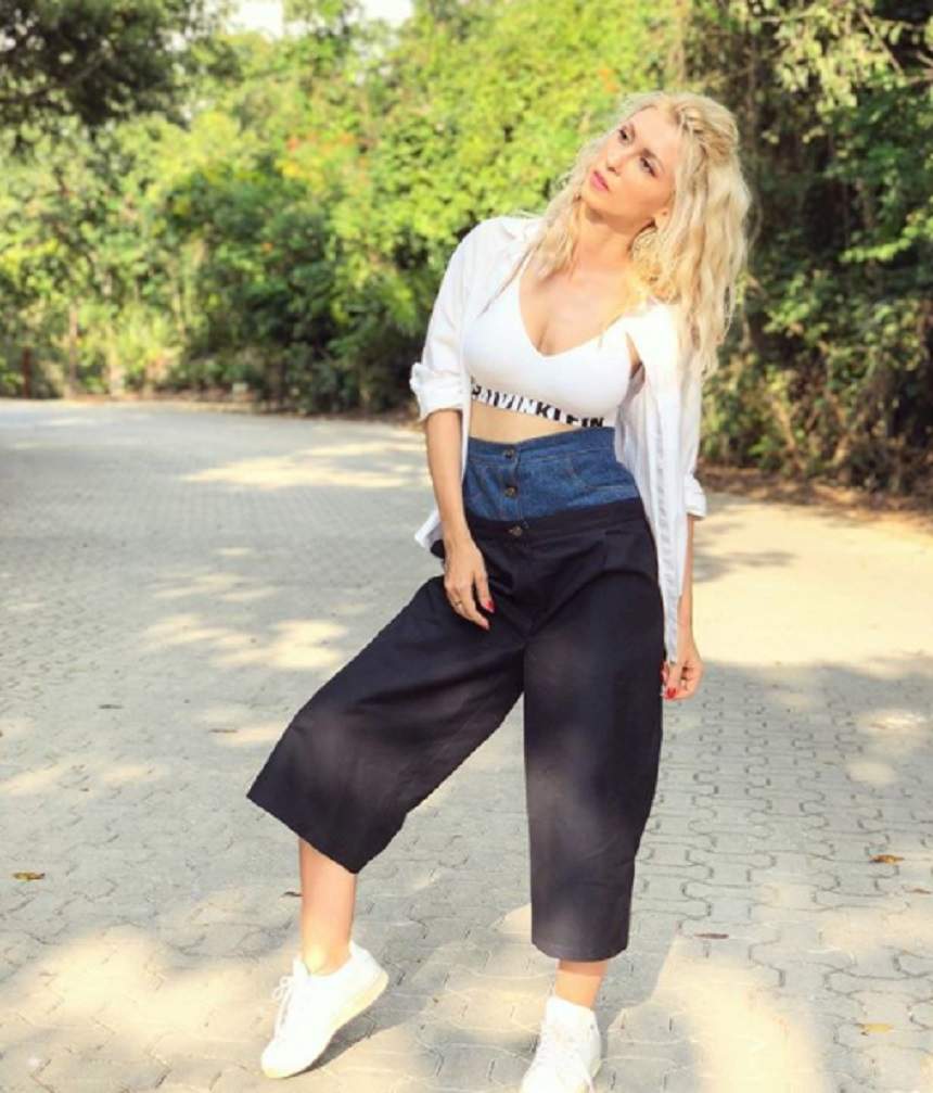 FOTO / La ce nu renunţă Andreea Bălan nici în vacanţe: "Nu m-am putut abţine"