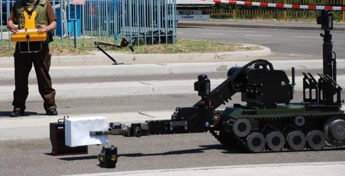 Reţete pentru bombe artizanale, chiar sub nasul SRI!