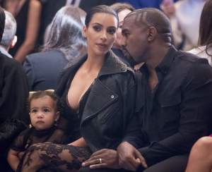 FOTO / Kim Kardashian și Kanye West au făcut anunțul! Ce nume va purta cel de-al treilea copil