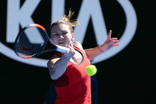 FOTO & VIDEO / Simona Halep s-a calificat în finala de la Australian Open!