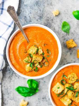 Un preparat simplu şi delicios! Supă cremă de morcovi