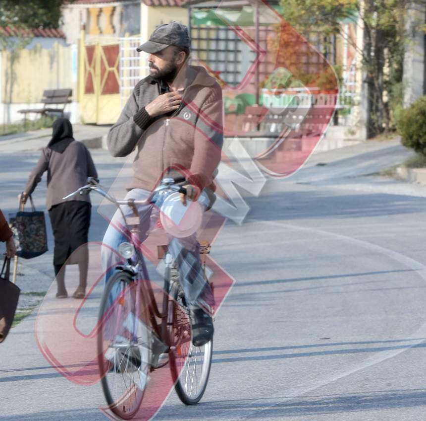 EXCLUSIV! Dramă pentru tatăl Denisei Manelista! Emilian Răducu a ajuns de urgenţă la spital, la şase luni de la moartea artistei!