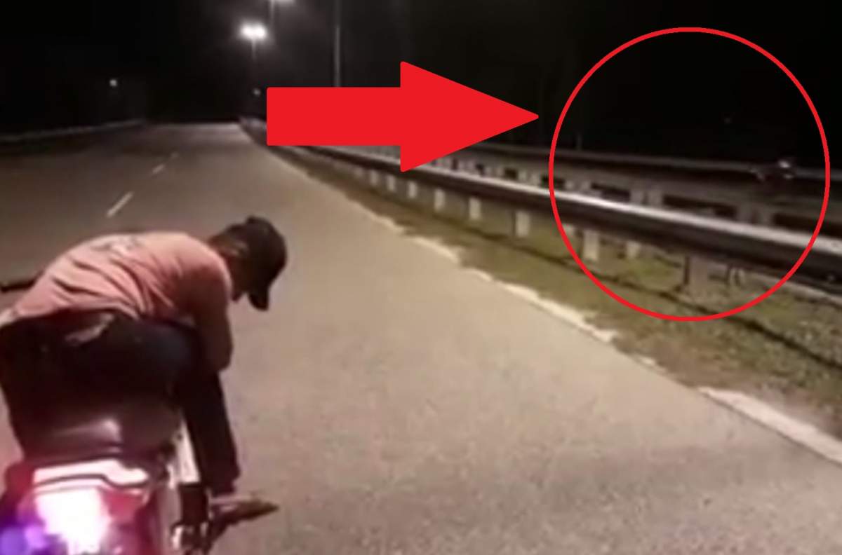 VIDEO / Moment paranormal filmat pe autostradă. O motocicletă fără călător a fost surprinsă mergând cu viteză
