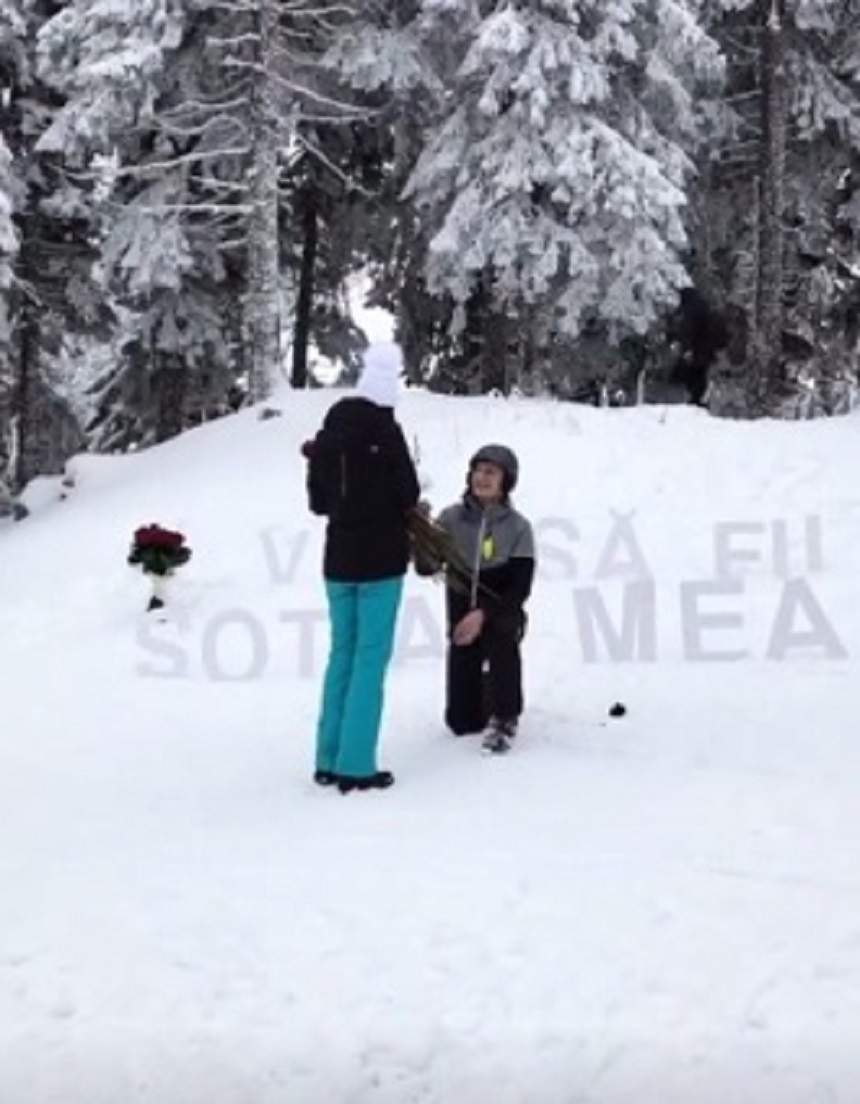 FOTO / Cerere în căsătorie inedită, în vârf de munte! Tânăra a fost cerută de soţie aşa cum nu visa vreodată!