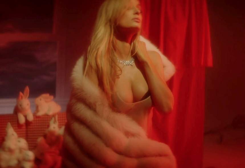 FOTO INCENDIAR / Paris Hilton, mai sexy ca niciodată la 36 de ani! Pozele care au isterizat fanii