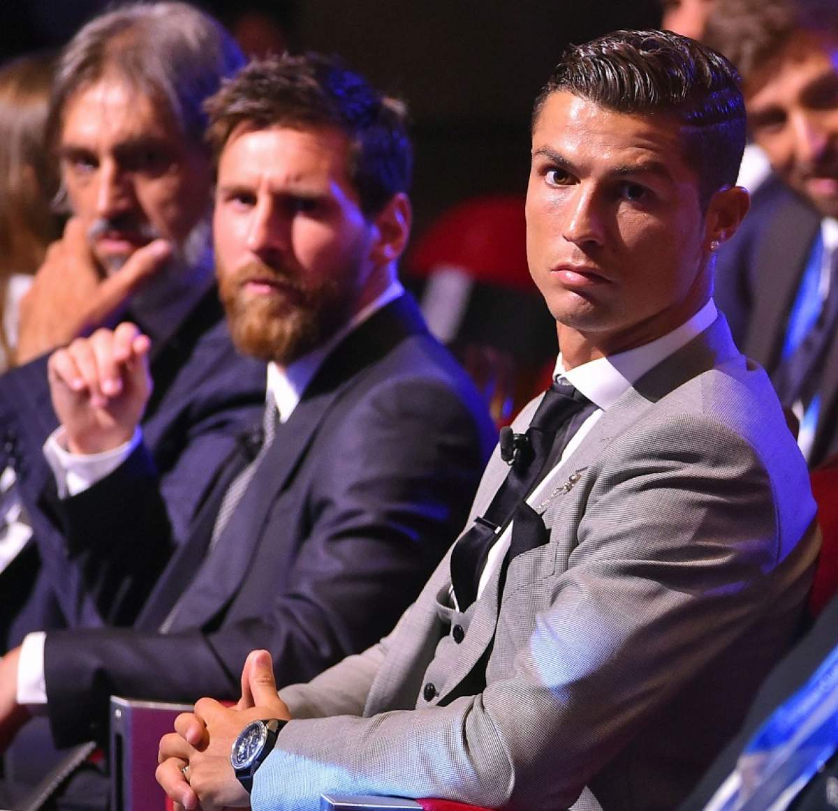 Un puşti de 19 ani le dă clasă lui Messi şi lui Cristiano Ronaldo! E cel mai bogat fotbalist din lume!