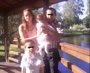 Soţul femeii de 30 de ani din Argeş, care a fost ucisă, nu recunoaşte fapta! Ce au găsit poliţiştii la el acasă