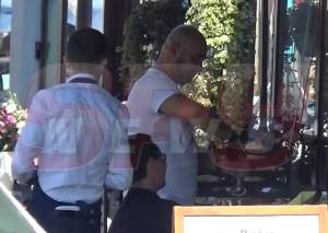 VIDEO PAPARAZZI / Fără fițe și figuri! Cătălin Scarlatescu, exemplu de omenie într-un restaurant