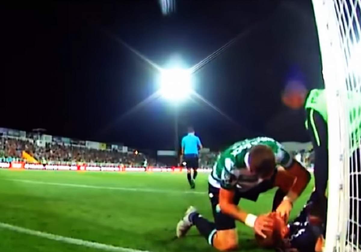 VIDEO ŞOCANT / Un fotbalist celebru, la un pas de tragedie! S-a lovit cu capul de bară şi a fost salvat de un coechipier