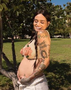 FOTO / Veste bombă în lumea muzicii! Kehlani este însărcinată în patru luni! A dezvăluit şi sexul copilului