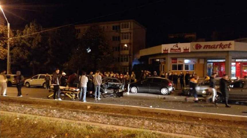 FOTO / Fiul lui Doroftei, vinovat de un accident grav în Ploieşti! Care este cauza impactului