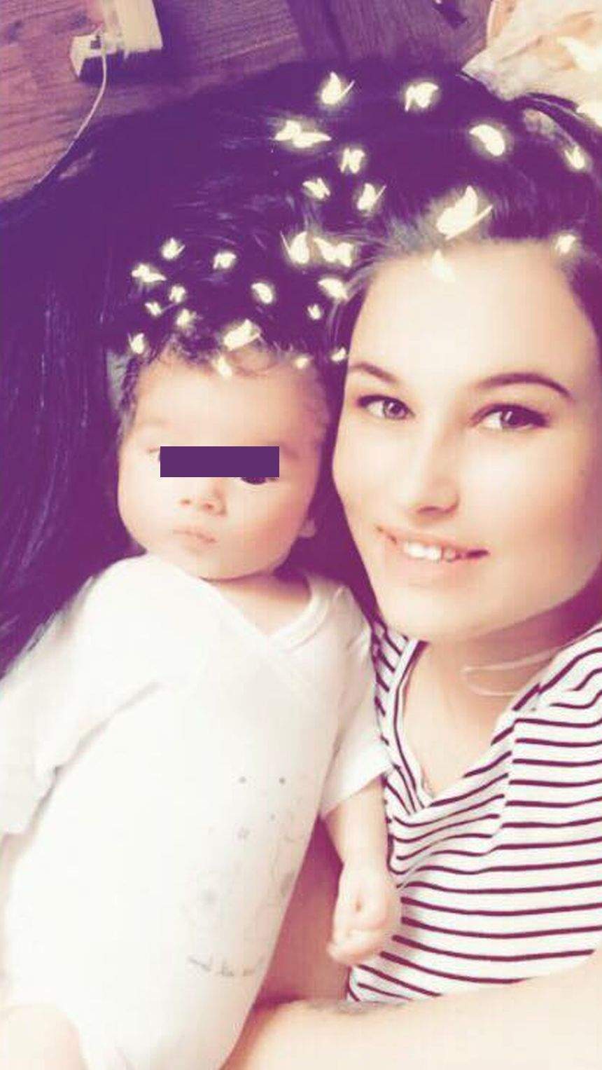 FOTO / Am aflat al cui este copilul alături de care s-a afişat Tina de la MPFM! Mama băieţelului este o fostă concurentă