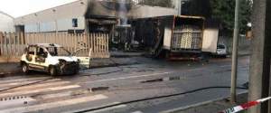 Caz tragic în Italia! Un român a ars de viu în propria maşină