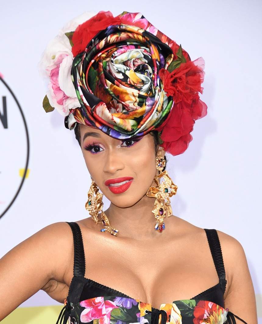 Şi-a dorit sex în 30 de poziţii de ziua ei, iar acum suportă consecinţele! Cardi B şi-a lăsat fanii cu gura căscată: "V-aţi supăra dacă aş fi din nou însărcinată"