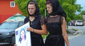 FOTO / Familia nu a uitat-o pe Mădălina Părja, una din victimele din Jibou. Gestul sfâșietor făcut de sora acesteia îți va frânge inima