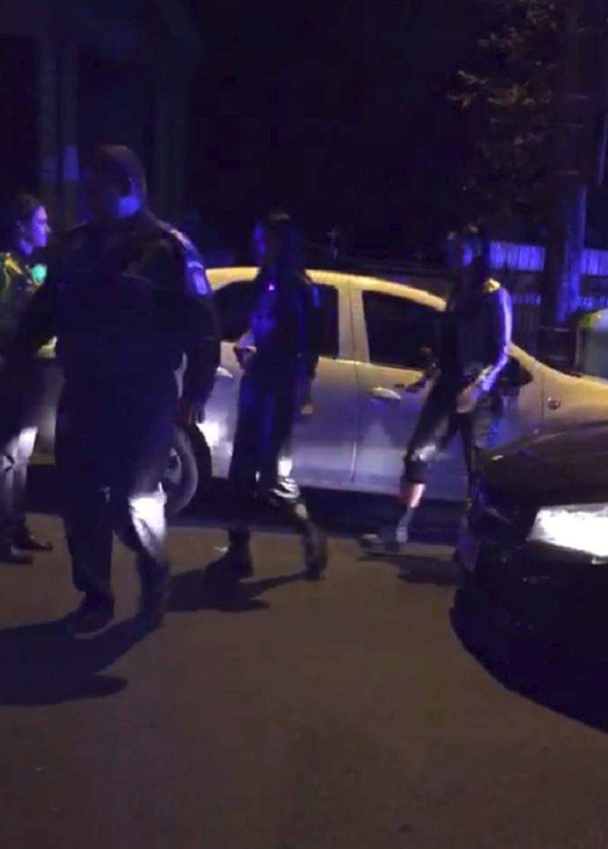 VIDEO / Tânără drogată, prinsă conducând cu viteză în Capitală. Poliţiştilor nu le-a venit să creadă cine este!
