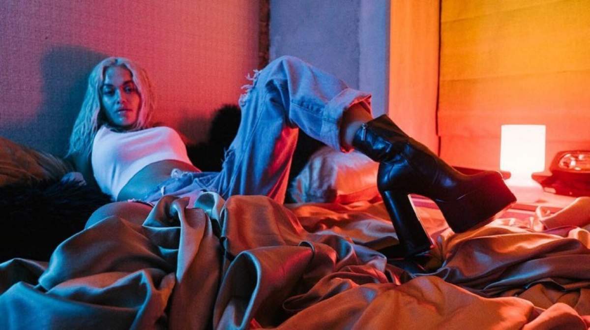 FOTO / Rita Ora, tu eşti? Cât de mult s-a schimbat artista