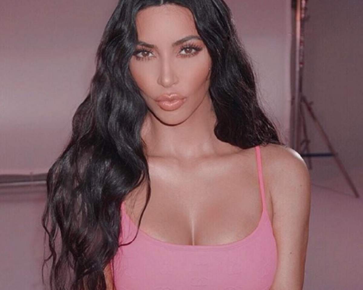 Sexy și dezlănțuită în pictoriale, cumințică în pat. Kim Kardashian: "Sunt conservatoare"