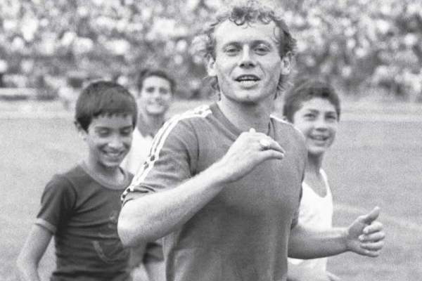 Prima declaraţie a Danei, soţia lui Ilie Balaci, după ce fostul fotbalist a murit. "Atât a iubit Craiova"