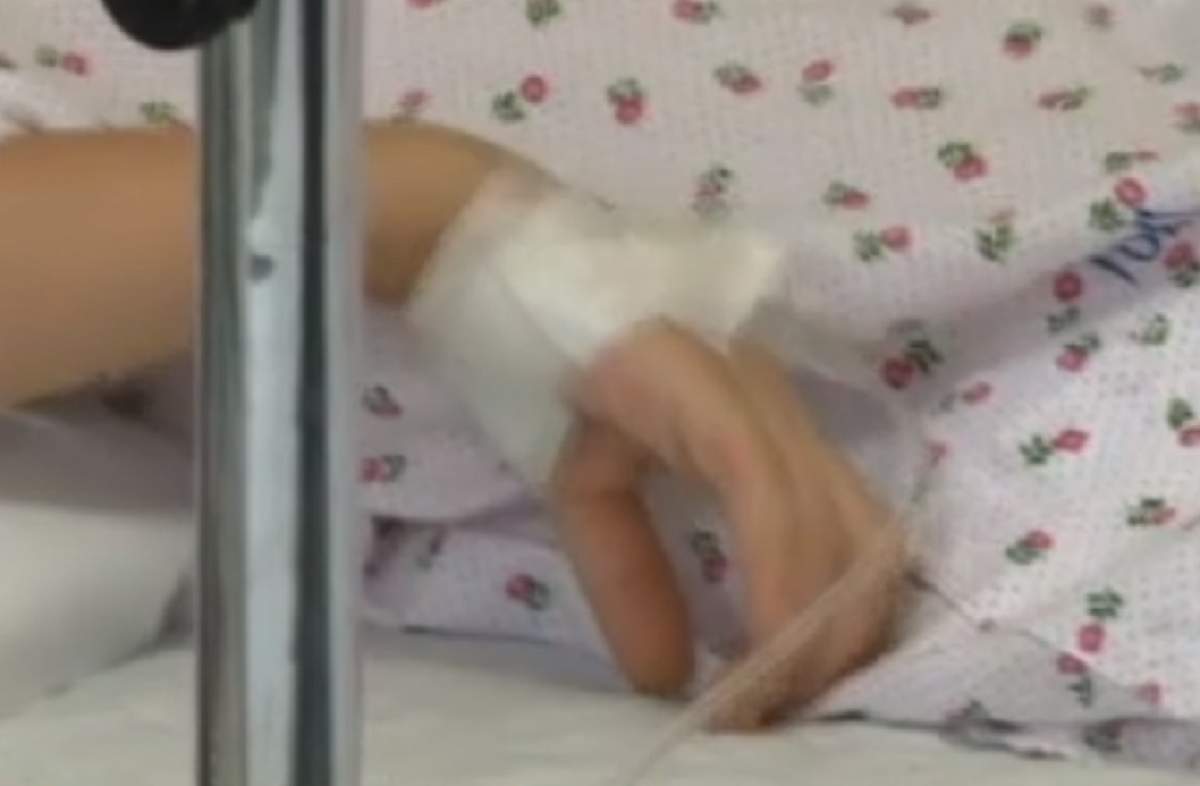 Copil, mort după o operație la un spital privat din București: "Mi s-a tot spus că e normal"