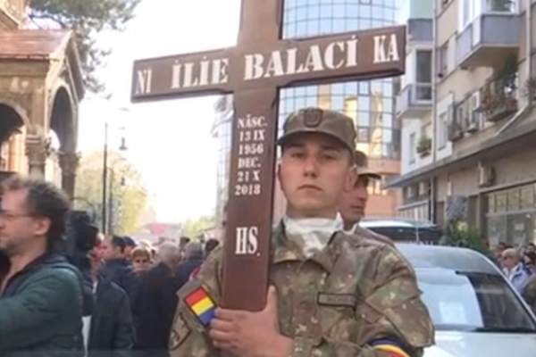 FOTO / Ce scrie pe crucea lui Ilie Balaci. Detaliul care a atras atenţia!