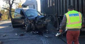 Un tir și un autoturism s-au făcut praf pe o șosea din Ilfov! Sunt șase victime
