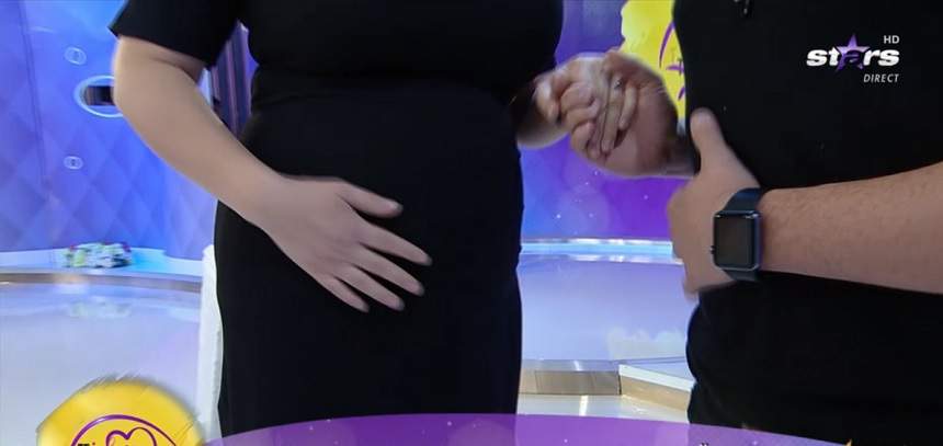 FOTO / Gabriela Cristea a anunțat cea de-a doua sarcină într-un mod inedit: „Am eu un cadou pentru voi: da, sunt însărcinată”