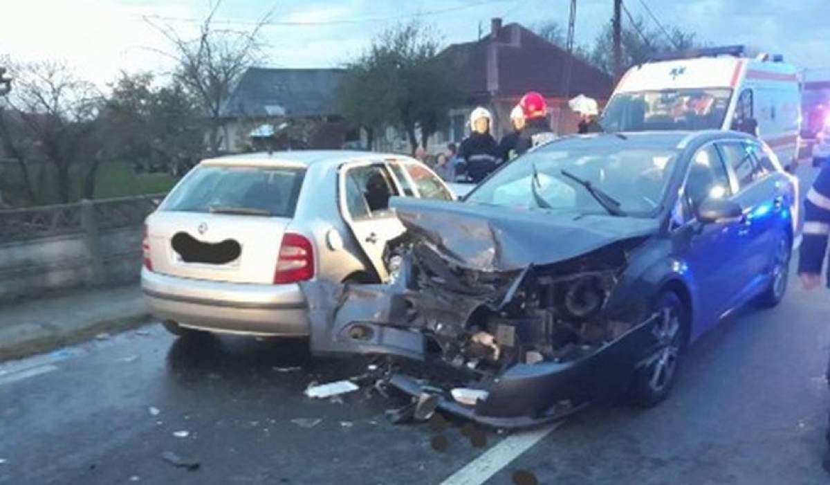 VIDEO / Şapte victime, într-un accident teribil în Maramureş. Unul dintre şoferi a adormit la volan!
