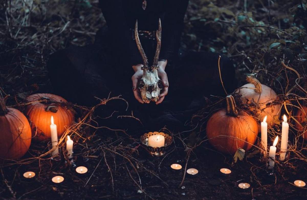 ÎNTREBAREA ZILEI! Ştiai că nu este bine să faci aşa ceva în noaptea de Halloween?