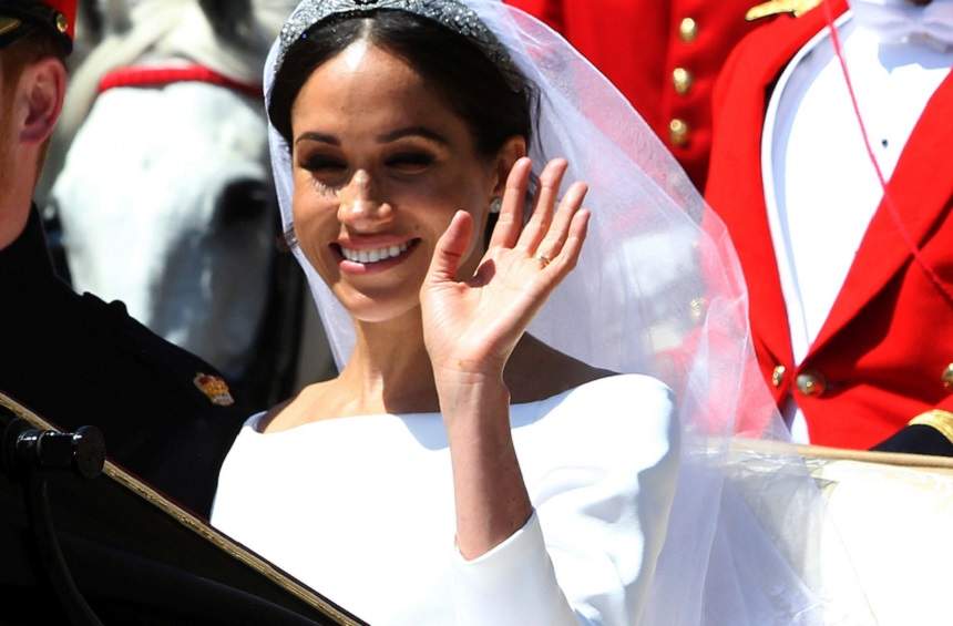 Toată ţara o iubeşte, dar prietenii Prinţului Harry nu o suportă. De ce Meghan Markle nu este privită cu ochi buni