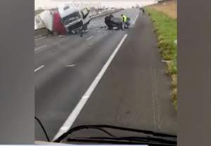 VIDEO / Un român, eroul zilei în Franţa! Petrică a reuşit să scoată o mamă şi doi copii dintre fiarele unei maşini distruse într-un accident!