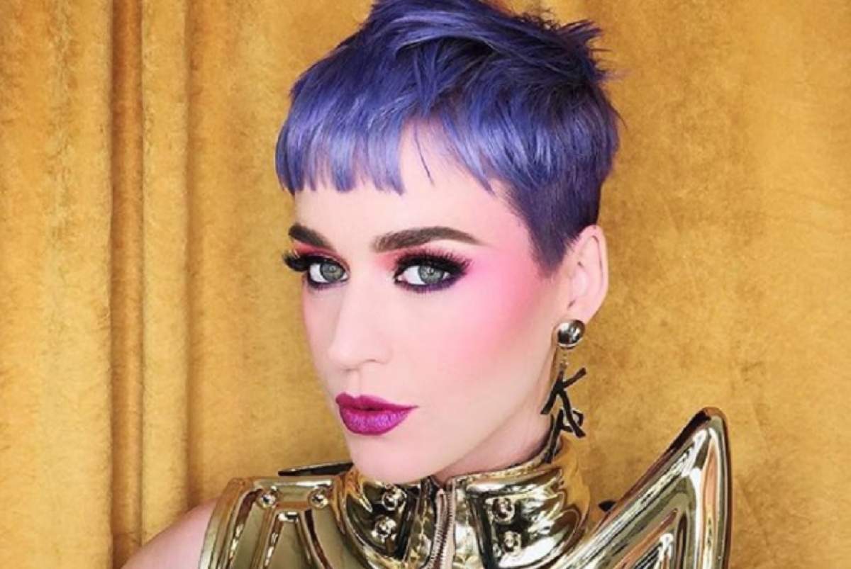 FOTO / Katy Perry, parcă ești un băiețel la pubertate! Vedeta nu mai deține niciun pic de eleganță