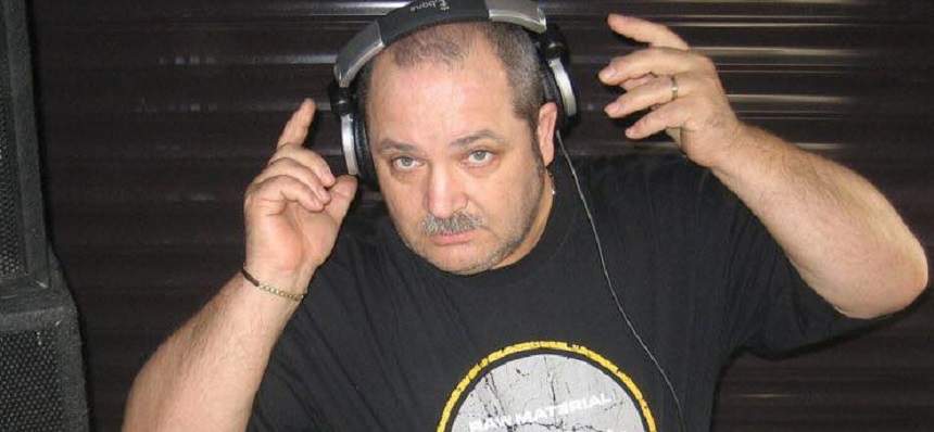 Silviu Andrei este în doliu. Mesajul plin de durere transmis de celebrul DJ