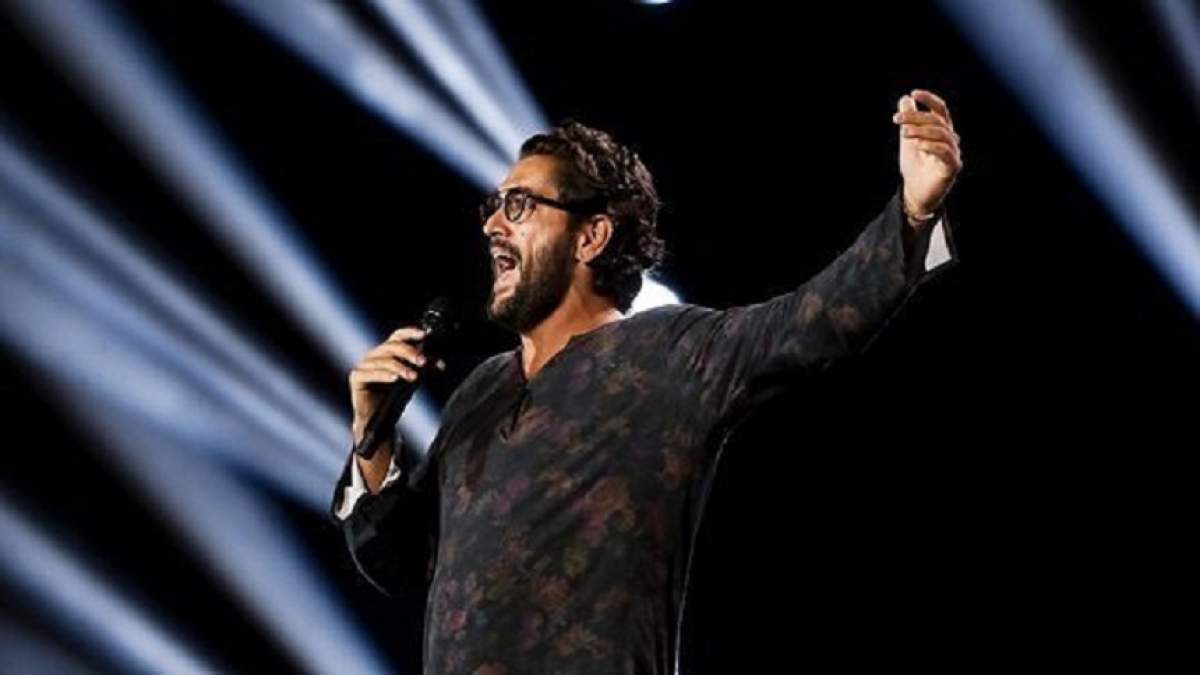 FOTO / Cum își îneacă Cezar Ouatu amarul, după ce a fost eliminat de la „X Factor” Marea Britanie