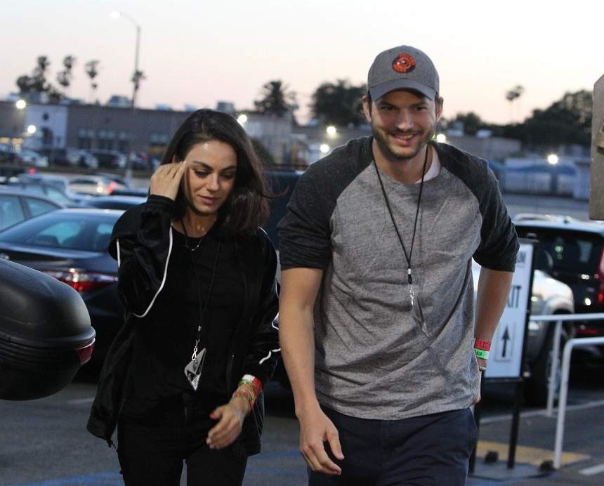 Mila Kunis și Ashton Kutcher refuză să le dea copiilor lor cadouri de Crăciun: „Nu vrem să creștem niște nesimțiți”