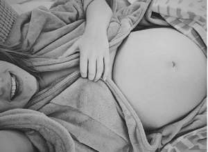 FOTO / Feli trăiește la intensitate maximă ultimele zile din sarcină: „Tic-tac”