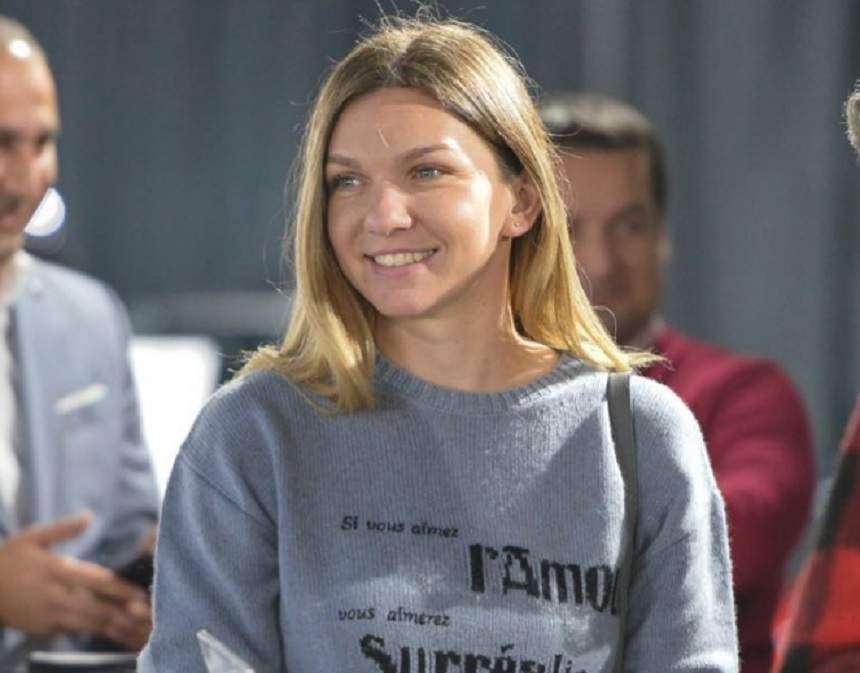 VIDEO / Petrecere de senzaţie pentru Simona Halep! Campioana şi-a făcut singură tortul în faţa invitaţilor